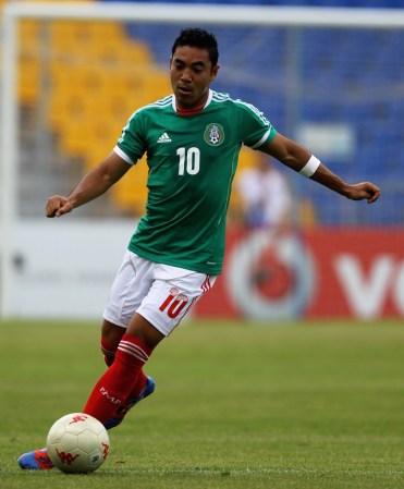 Delantero. Marco Fabián. Nació el 21 de julio de 1989 y debutó en 2007 con el Club Deportivo Guadalajara.