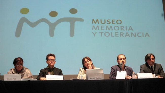 Investigadores del GIEI también fueron espiados Investigadores del GIEI también fueron espiados