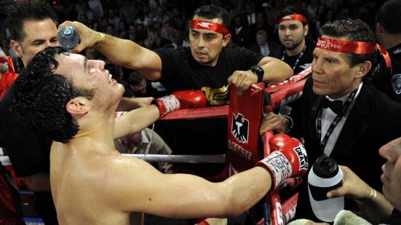 El boxeador mexicano, de 26 años, deberá rendir explicaciones a la Comisión Atlética del estado de Nevada.