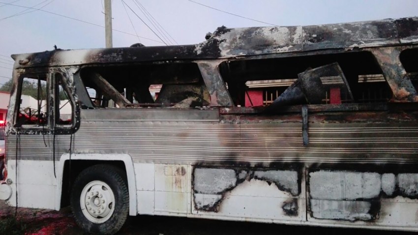 Autobus asesinato maestro en Tamaulipas