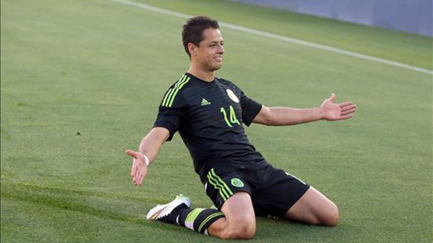 chicharrito-mete-gol--ecuad