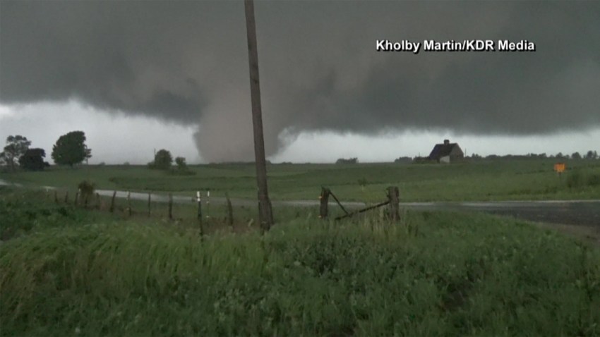 tornado110