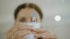 ¿Dónde conseguir gratis las vacunas contra COVID-19 y la gripe?