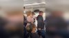 En video: expulsan a familia de avión por una niña que no llevaba mascarilla