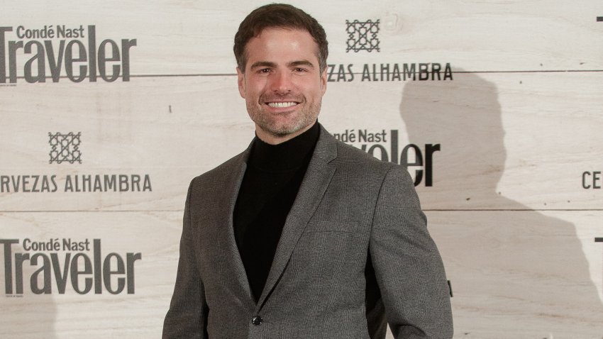 El actor Roberto Manrique revela que es gay en emotivo video
