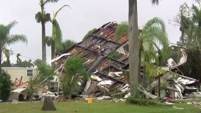 Casas y calles destruidas: las imágenes de la devastación que dejó el tornado en Florida