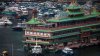 Se hunde icónico restaurante flotante Jumbo en Hong Kong