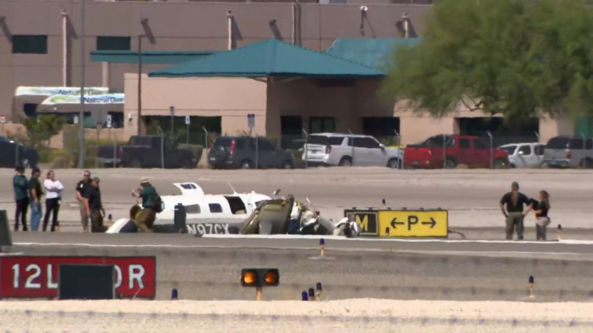 Las Vegas mueren cuatro personas tras chocar dos aviones en el aire