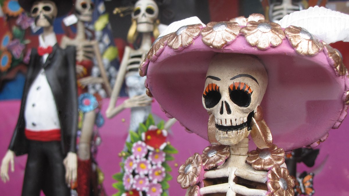 ¿Dónde y cómo celebrar el Día de los Muertos en Las Vegas? Telemundo