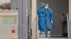 China reporta 60,000 casos de COVID-19 pero asegura que ya pasó “pico de emergencia”