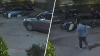 En video: pareja armada roba a una víctima que cambiaba una llanta