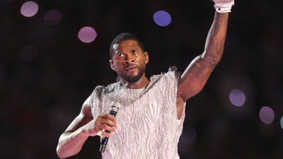 Usher, Alicia Keys y otros artistas toman el escenario en el espectáculo del medio tiempo del Super Bowl