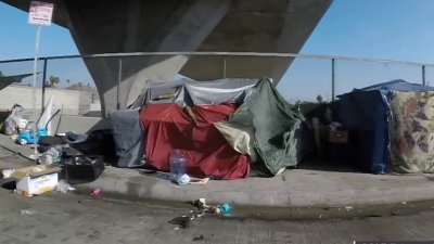 La Corte Suprema toma decisión sobre personas sin hogar