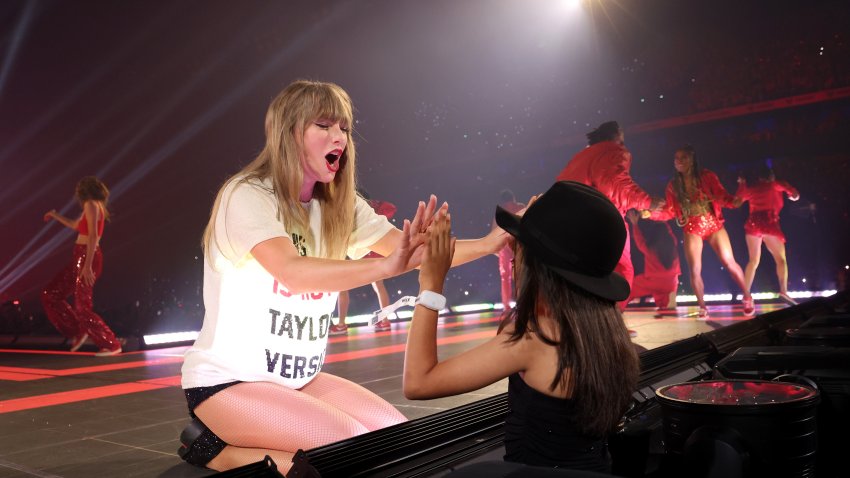 PARIS, FRANCE – MAY 09: (EDITORIAL USE ONLY. NO BOOK COVERS.) Taylor Swift performs onstage during “Taylor Swift | The Eras Tour” at La Defense on May 09, 2024 in Paris, France. (Photo by Kevin Mazur/TAS24/Getty Images for TAS Rights Management )