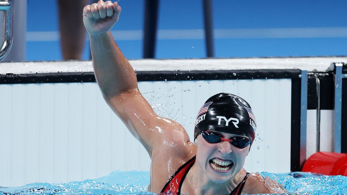 París 2024 Katie Ledecky es la nadadora más condecorada de todos los