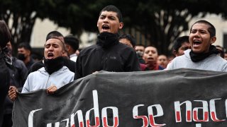 Piden desde EEUU a Sheinbaum no olvidarse del caso Ayotzinapa, tras 10 años sin respuesta