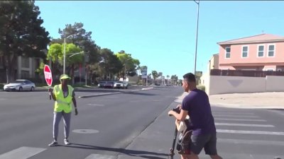 Modifican Código del Condado de Clark para evitar más muertes que involucran bicicletas y patinetas eléctricas