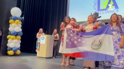 Reconocen logros académicos de estudiantes latinos en Las Vegas