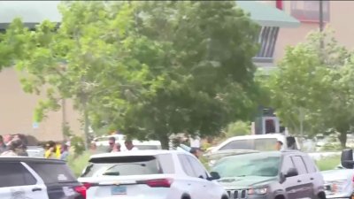 Investigan tiroteo masivo en gimnasio de Las Vegas