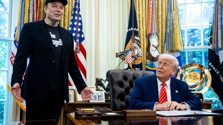 US President Donald Trump, right, and Elon Musk, chief executive officer of Tesla Inc., during a news conference in the Oval Office of the White House in Washington, DC, US, on Friday, May 30, 2025. The event gives an opportunity for the president and his largest campaign benefactor to dispel any notion of an acrimonious divorce. Photographer: Francis Chung/Politico/Bloomberg via Getty Images