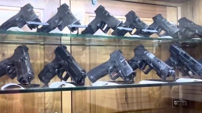 Policía del CCSD decomisó unas 35 armas durante el año escolar