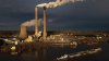 La EPA elimina norma que limita emisiones de gases de plantas eléctricas en EEUU