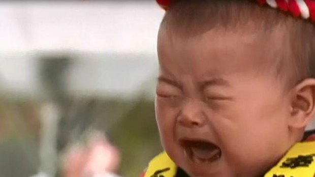 Video: Triunfa concurso de hacer llorar a bebés