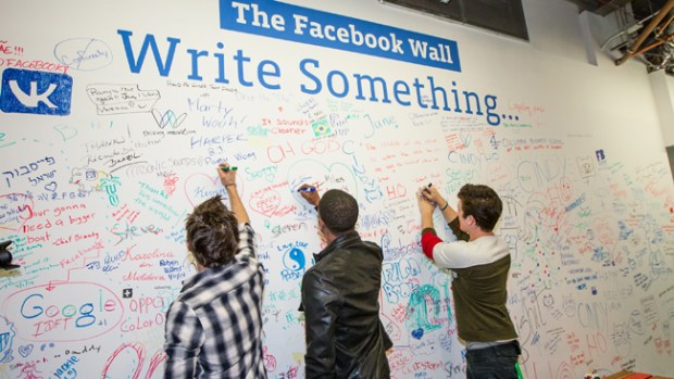 Video: Facebook: 10 años de logros y desafíos