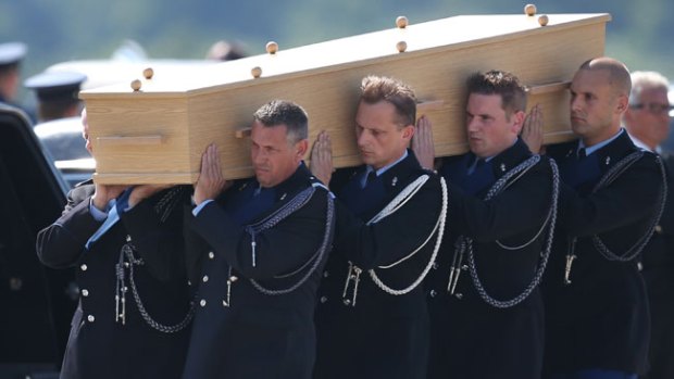 Video: Holanda: llanto y luto por 1os cadáveres