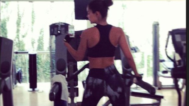 Video: Ninel Conde lo tiene todo en su sitio