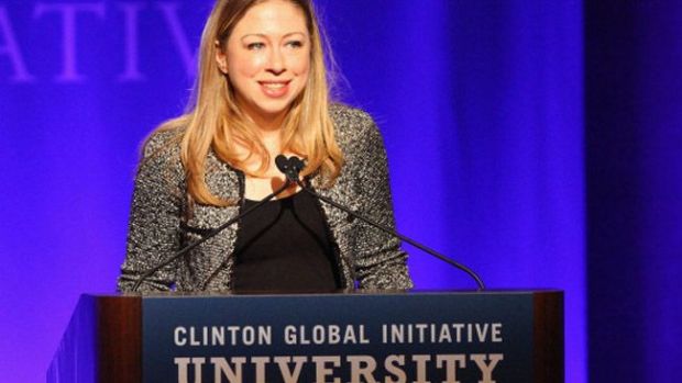 Video: Chelsea Clinton espera su primer hijo