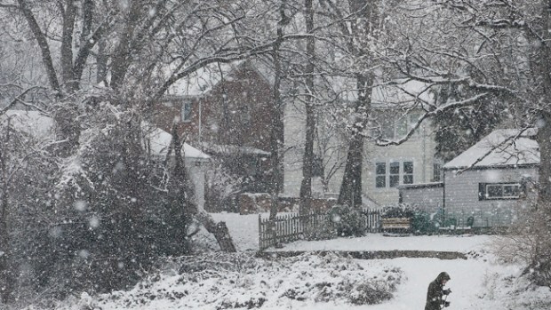 Video: Nieve y hielo amenazan a EEUU