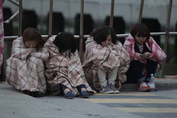 Video: Sewol: abren camarotes y hallan cuerpos