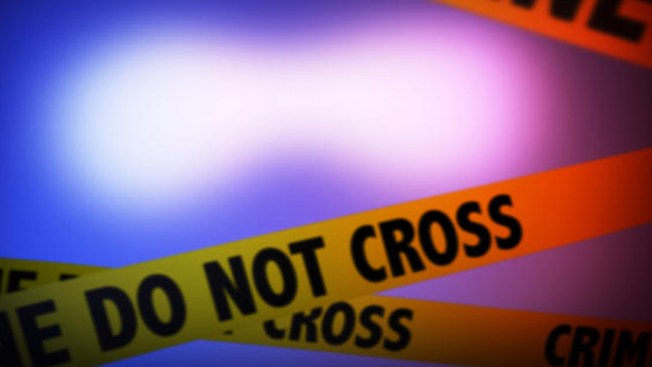 Disparan a cuatro desde auto