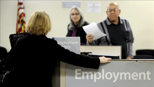 Bajan las solicitudes por desempleo