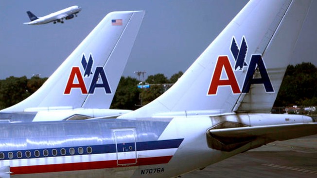 Mujer muere en vuelo a DFW