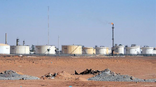 Mueren 7 rehenes y 11 terroristas en Argelia